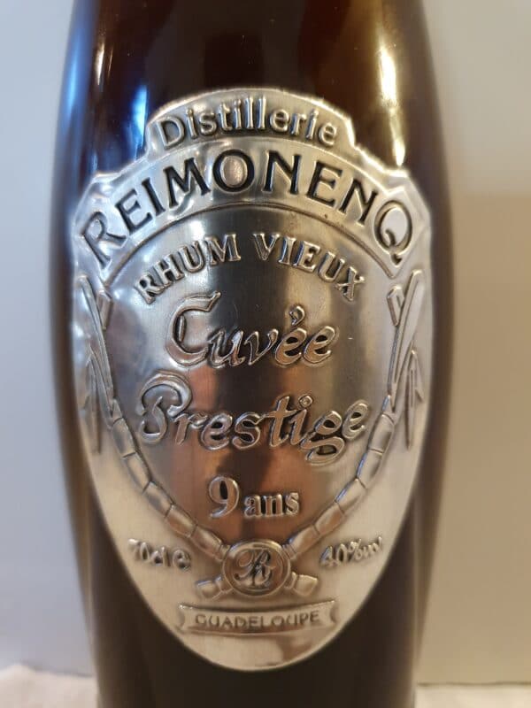 RHUM VIEUX REIMONENQ 70 cl 40 ° 9 ans CUVEE NAIROBI – Image 2