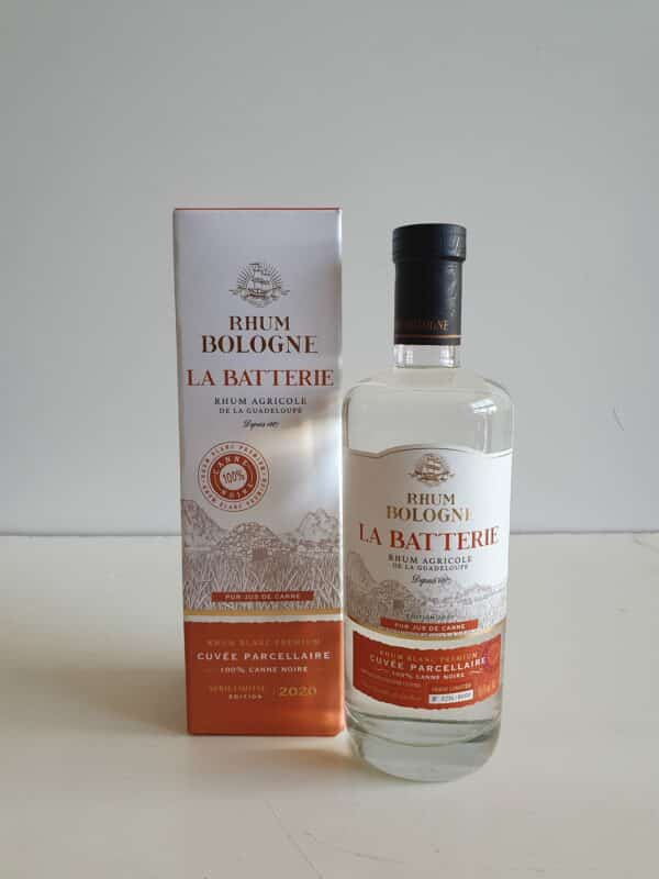 RHUM BLANC BOLOGNE LA BATTERIE 70 cl 58.6°
