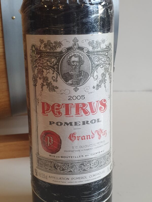 VIN PETRUS 75 CL MILLESIME 2005 – Image 2