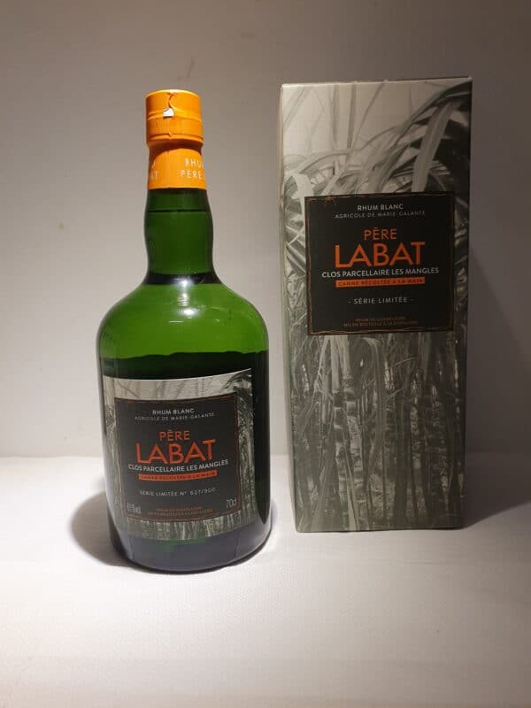 RHUM BLANC PERE LABAT CLOS PARCELLAIRE LES MANGLES 61° 70 cl – Image 3
