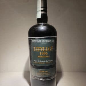 RHUM VIEUX UITVLUGT  GS 70 cl 57.2° 1996 18 ANS