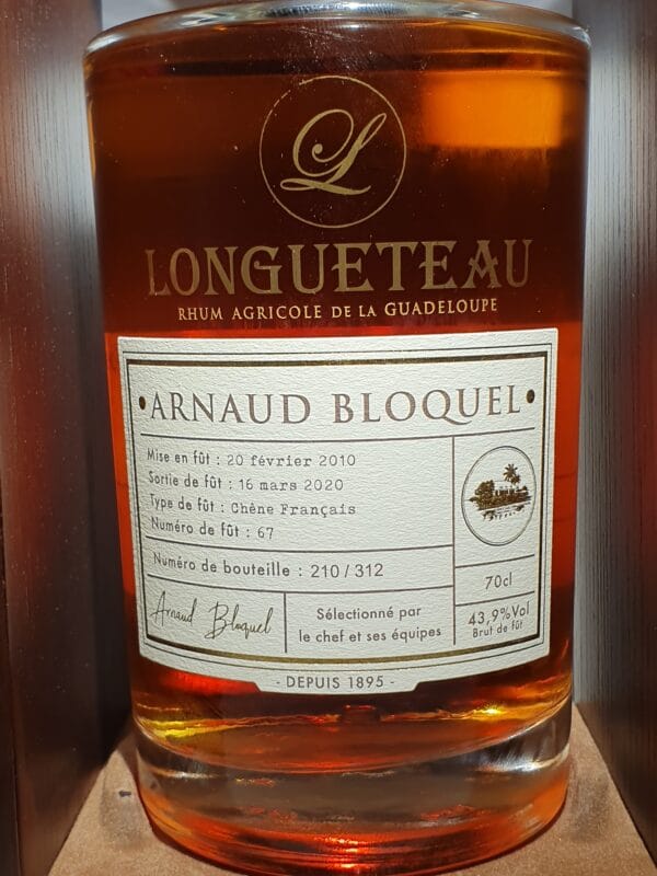 RHUM VIEUX LONGUETEAU Cuvée BLOQUEL 70 cl 43.9 ° – Image 3