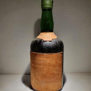RHUM VIEUX HORS AGE JM 75 cl 50° CIRCA 1975