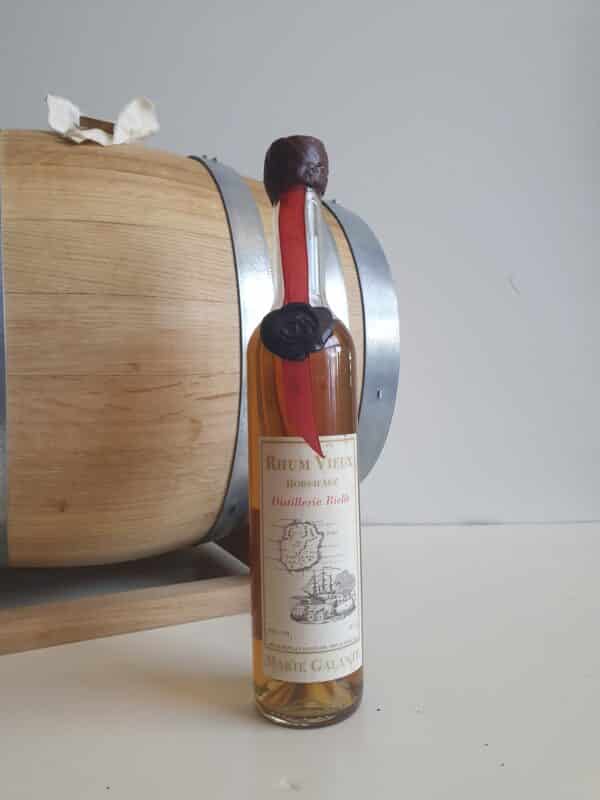 RHUM VIEUX BIELLE HORS AGE 50 cl 42° CIRCA 1980
