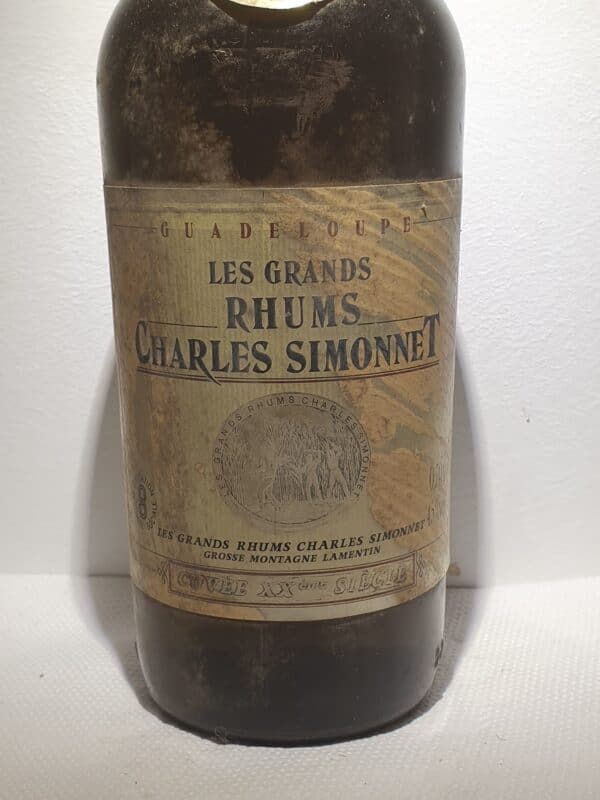 RHUM VIEUX SIMONNET 70 CL 45° Millésime 1980 – Image 3