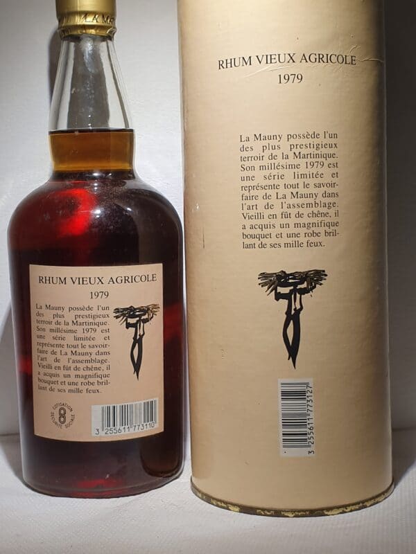 RHUM VIEUX LA MAUNY 70 cl 43° MILLESIME 1979 – Image 2