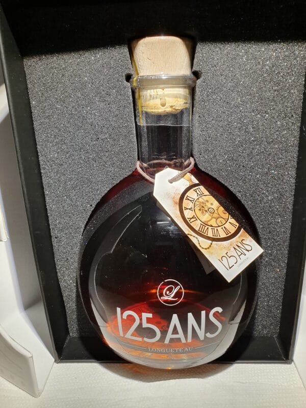 RHUM VIEUX LONGUETEAU CUVEE 125 ANS 70 cl 44.4° – Image 4