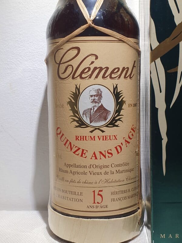 RHUM VIEUX CLEMENT 70 cl 44° CIRCA 1990 15 ANS AGE – Image 2