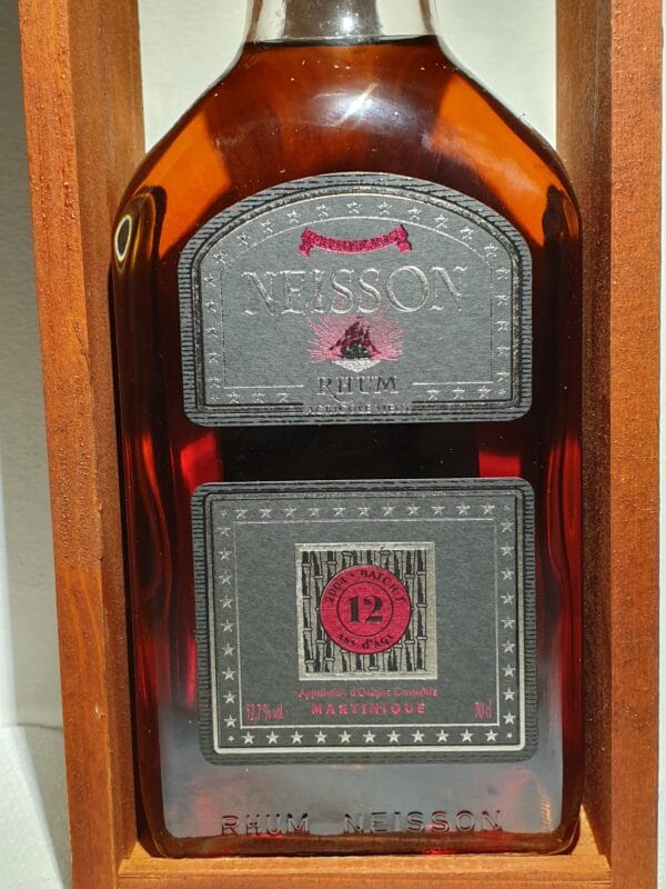 RHUM VIEUX NEISSON 70 cl 52.7 ° MILLESIME 2004 12 ANS BATCH 3 – Image 2