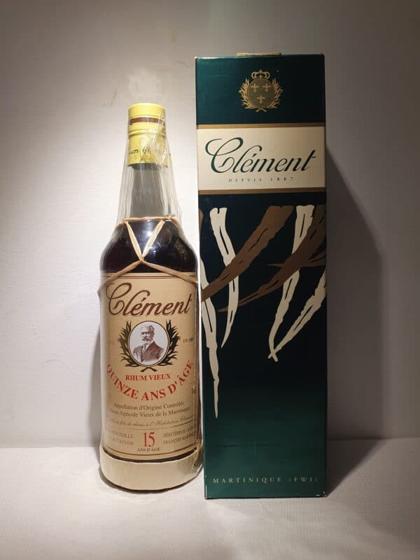 RHUM VIEUX CLEMENT 70 cl 44° CIRCA 1990 15 ANS AGE