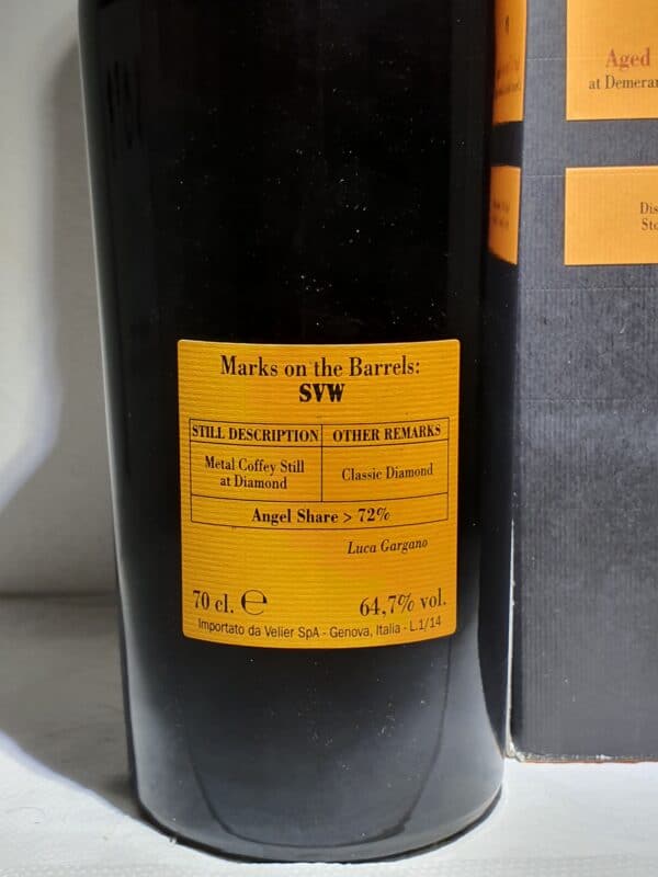 RHUM VIEUX DEMERARA DIAMOND SVW 70 cl 64.7°millésime 1999 – Image 3