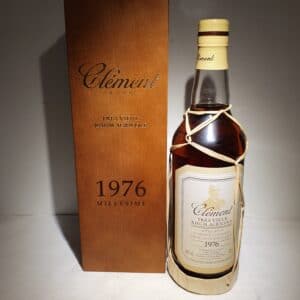 RHUM VIEUX CLEMENT 70 CL 44° MILLESIME 1976