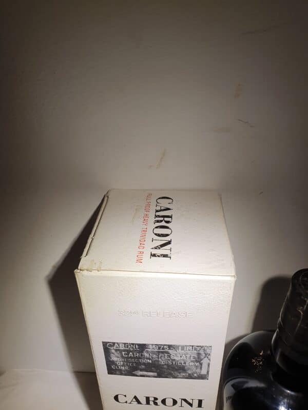 RHUM VIEUX CARONI 70 CL 64.5° MILLESIME 1996 FULL PROOF – Image 2