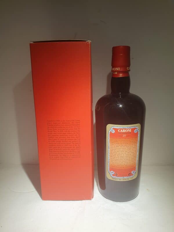 RHUM VIEUX CARONI 70 CL 57,18° MILLESIME 1996 – Image 2