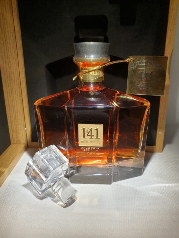 RHUM VIEUX BIELLE HORS D'AGE 70 CL 45.3° FUT 141 BDF – Image 3