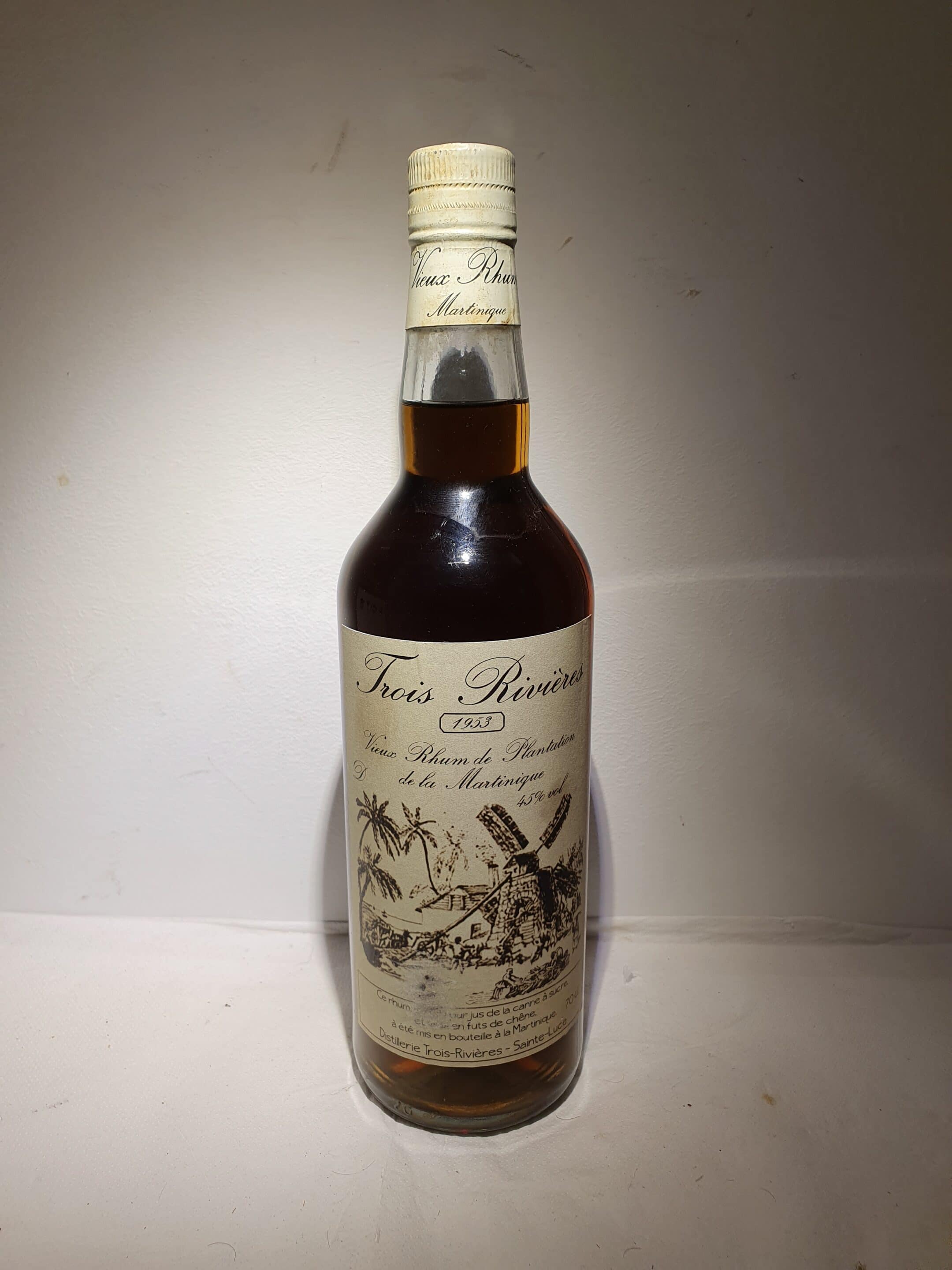 RHUM VIEUX TROIS RIVIERES 70 CL 45° MILLESIME 1953 - Rhum Caraibes