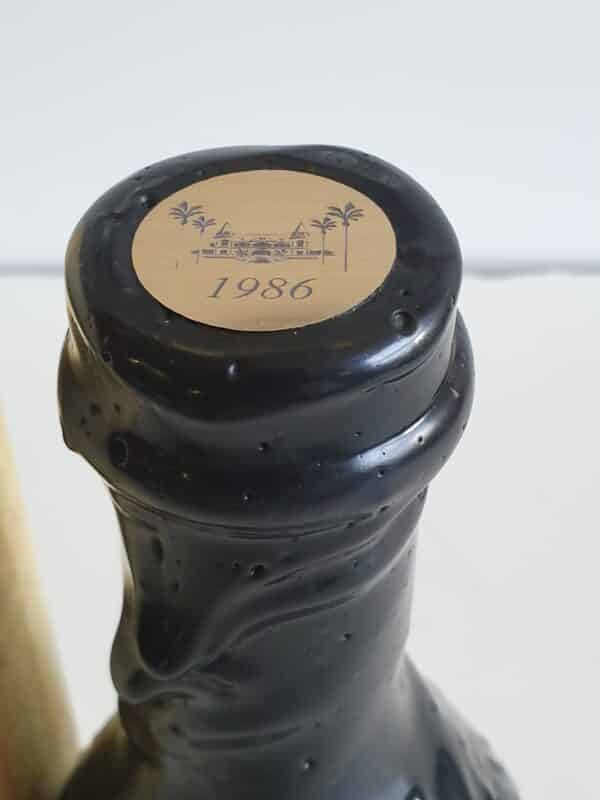 RHUM VIEUX LA FAVORITE 70 CL 40° LA FLIBUSTE MILLESIME 1986 – Image 3