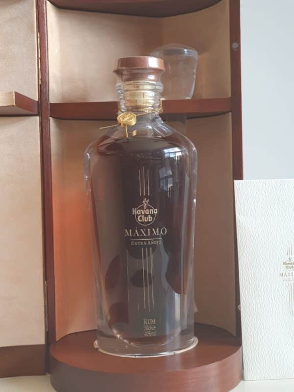 RHUM VIEUX HAVANA CLUB MAXIMO 50 CL 40° – Image 2