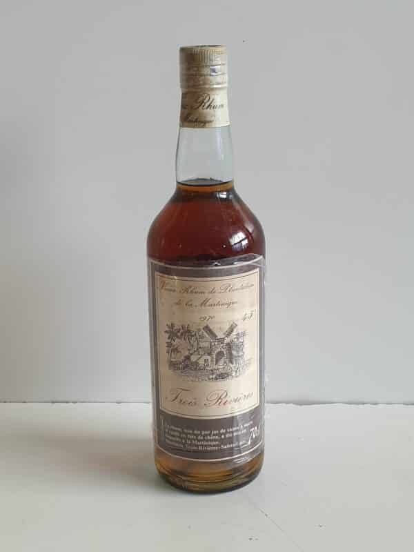 RHUM VIEUX TROIS RIVIERES 70 CL 45° MILLESIME 1970 LABEL ROUGE