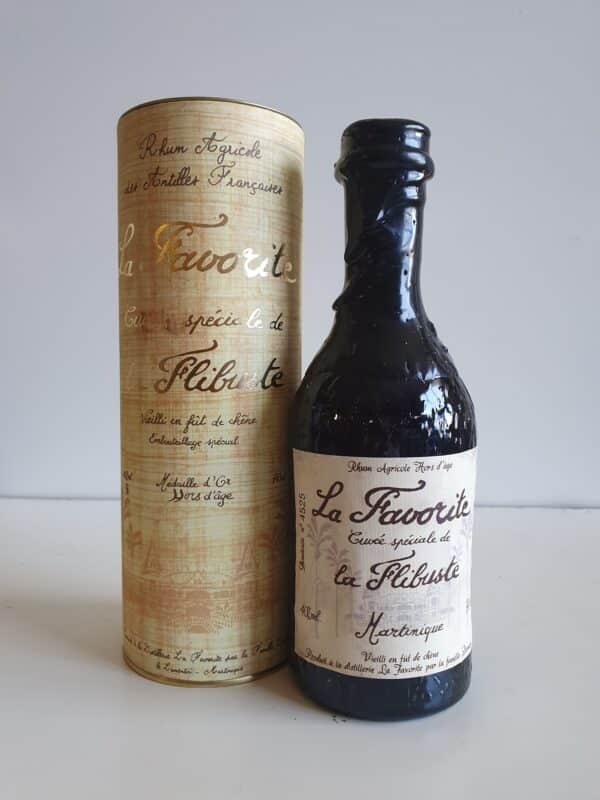 RHUM VIEUX LA FAVORITE 70 CL 40° LA FLIBUSTE MILLESIME 1986