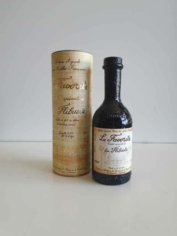 RHUM VIEUX LA FAVORITE 70 CL 40° LA FLIBUSTE MILLESIME 1994