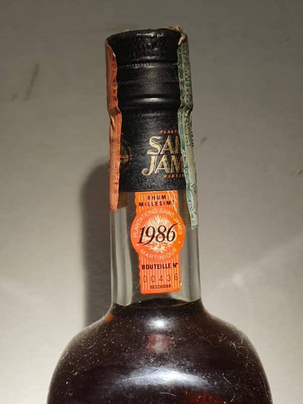 RHUM VIEUX ST JAMES 70 CL 43° MILLESIME 1986 – Image 2