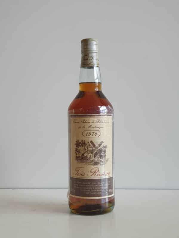 RHUM VIEUX TROIS RIVIERES 70 CL 45° MILLESIME 1974