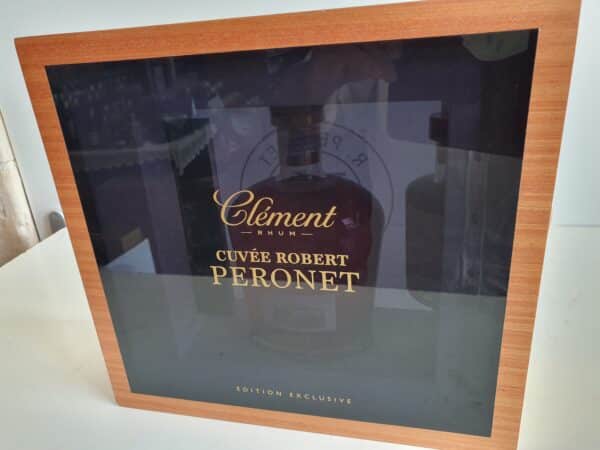 RHUM VIEUX CLEMENT 70 CL 44° CUVEE ROBERT PERONET – Image 3