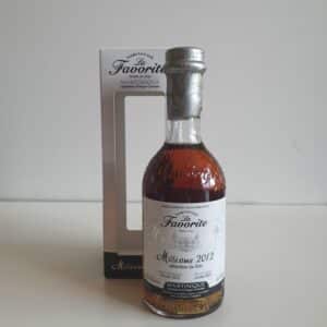 RHUM VIEUX LA FAVORITE 70 CL 49.3° MILLESIME 2012