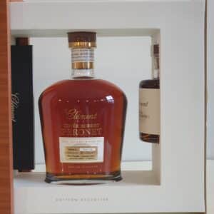 RHUM VIEUX CLEMENT 70 CL 44° CUVEE ROBERT PERONET