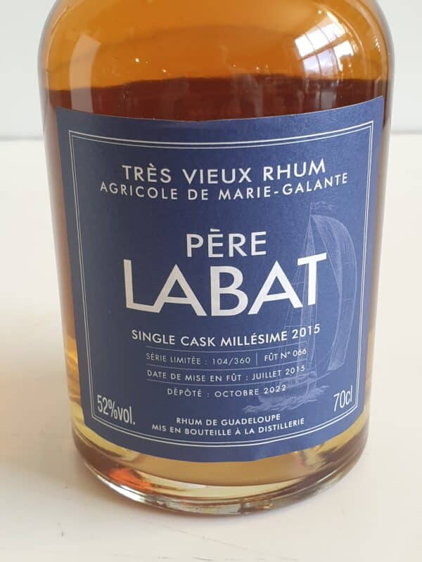 RHUM VIEUX PERE LABAT 70 CL 52° MILLESIME 2015 SINGLE CASK – Image 3
