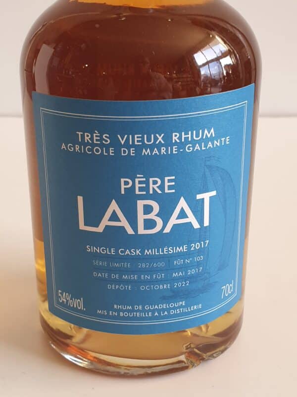 RHUM VIEUX PERE LABAT 70 CL 54° SINGLE CASK MILLESIME 2017 – Image 3