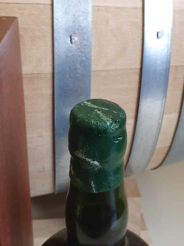 RHUM VIEUX JM 70 CL 43.7° MILLESIME 1998 15 ANS ETIQUETTE CUIR – Image 4