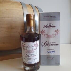 RHUM VIEUX LA FAVORITE 70 CL 43° RESERVE DU CHATEAU 2000