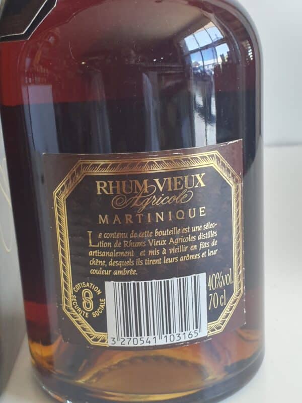 RHUM VIEUX LA CARAVELLE 70 CL 40° 20 ANS AGE CIRCA 1985 – Image 2