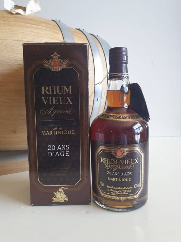 RHUM VIEUX LA CARAVELLE 70 CL 40° 20 ANS AGE CIRCA 1985