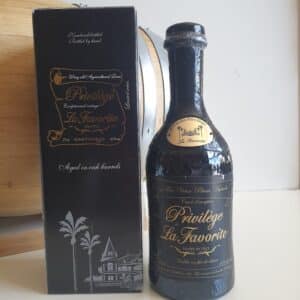 RHUM VIEUX LA FAVORITE 70 CL 40% PRIVILEGE 2015