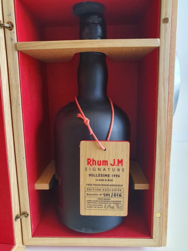 RHUM VIEUX JM 70 CL 41.4° CUVEE SIGNATURE 1996 22 ANS – Image 4