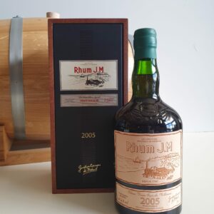 RHUM VIEUX JM 70 CL 42.4° MILLESIME 2005 ETIQUETTE CUIR 15 ANS