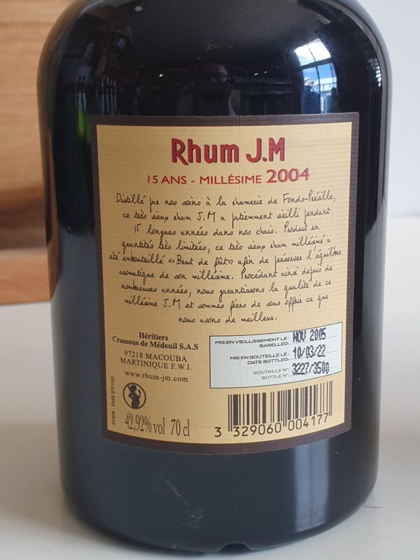RHUM VIEUX JM 70 CL 42.92° MILLESIME 2004 ETIQUETTE CUIR 15 ANS – Image 2
