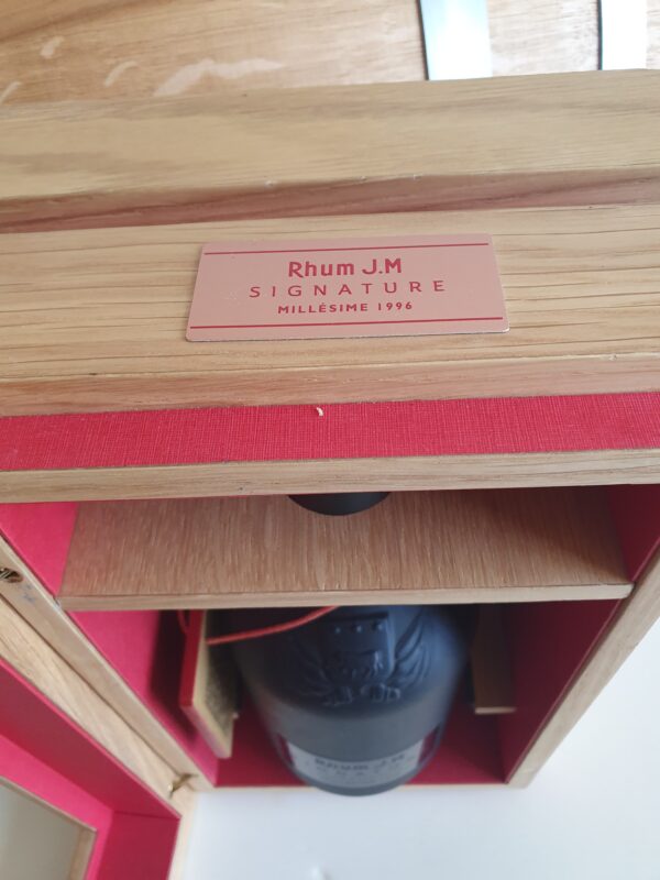 RHUM VIEUX JM 70 CL 41.4° CUVEE SIGNATURE 1996 22 ANS – Image 3