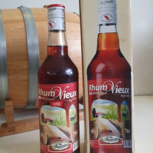 RHUM VIEUX LA FAVORITE 70 CL 40° MILLESIME 1990