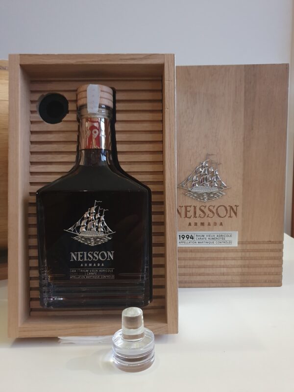 RHUM VIEUX NEISSON 70 CL 46.8° COLLECTION ARMADA MILLESIME 1994