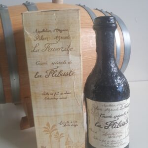 RHUM VIEUX LA FAVORITE 70 CL 40° LA FLIBUSTE MILLESIME 1980