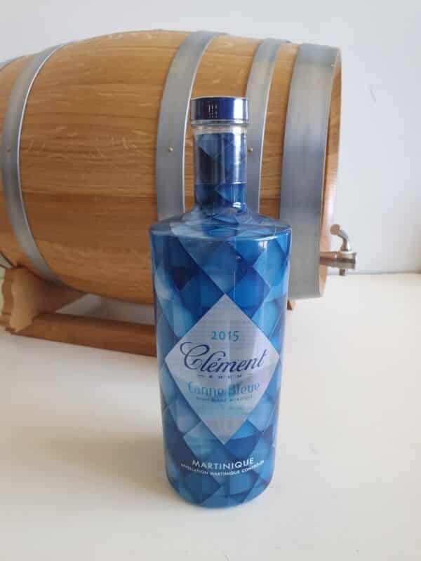 RHUM BLANC CLEMENT CANNE BLEUE 70 CL 50° MILLESIME 2015