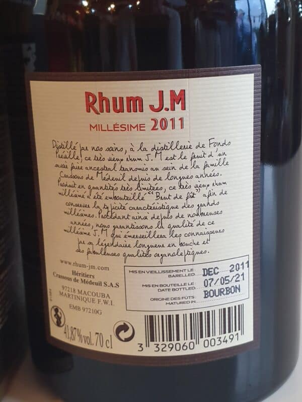 RHUM VIEUX JM  70 CL 41.8° MILLESIME 2011 – Image 2