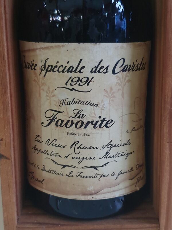 RHUM VIEUX LA FAVORITE 70 CL 42.5° FLIBUSTE MILLESIME 1991 " CUVEE DES CAVISTES " – Image 2