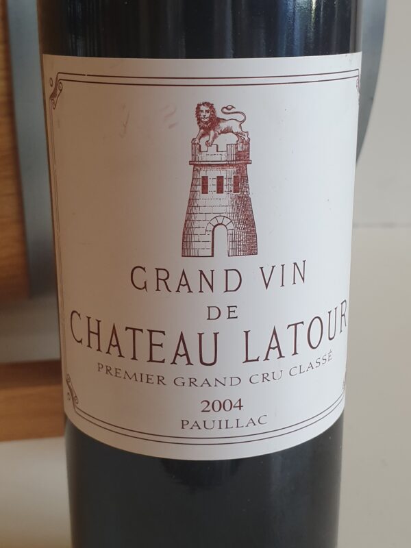 CHATEAU LATOUR 75 CL 13° MILLESIME 2004 - 1ER GRAND CRU CLASSE – Image 3