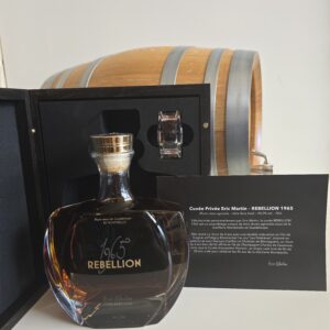 RHUM VIEUX MONTEBELLO 70 CL 49.2° REBELLION 1965
