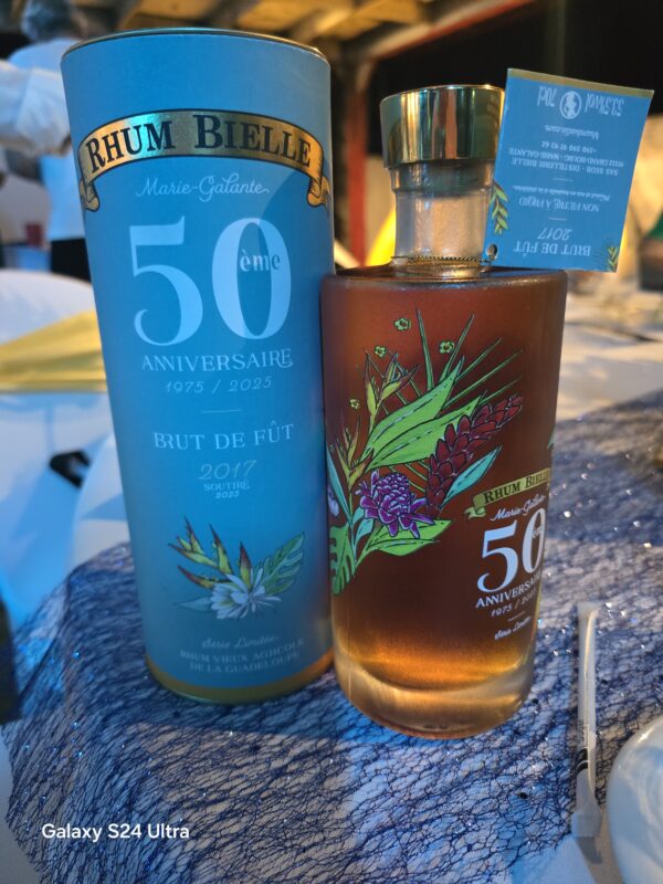 RHUM VIEUX BIELLE 70 CL 53.5° CUVEE 50 EME ANNIVERSAIRE MILLESIME 2017 – Image 2